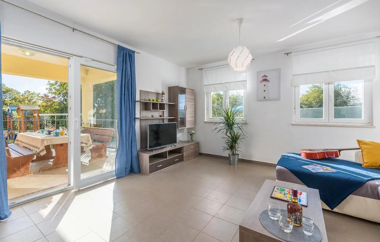 Villa Marilu Trget 0*,  Croatia