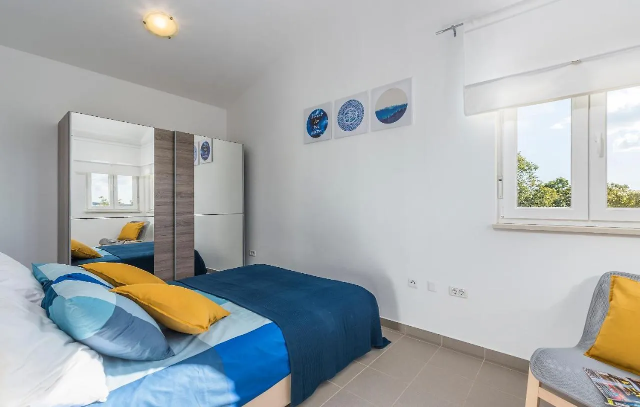 Villa Marilu Trget 0*,  Croatia