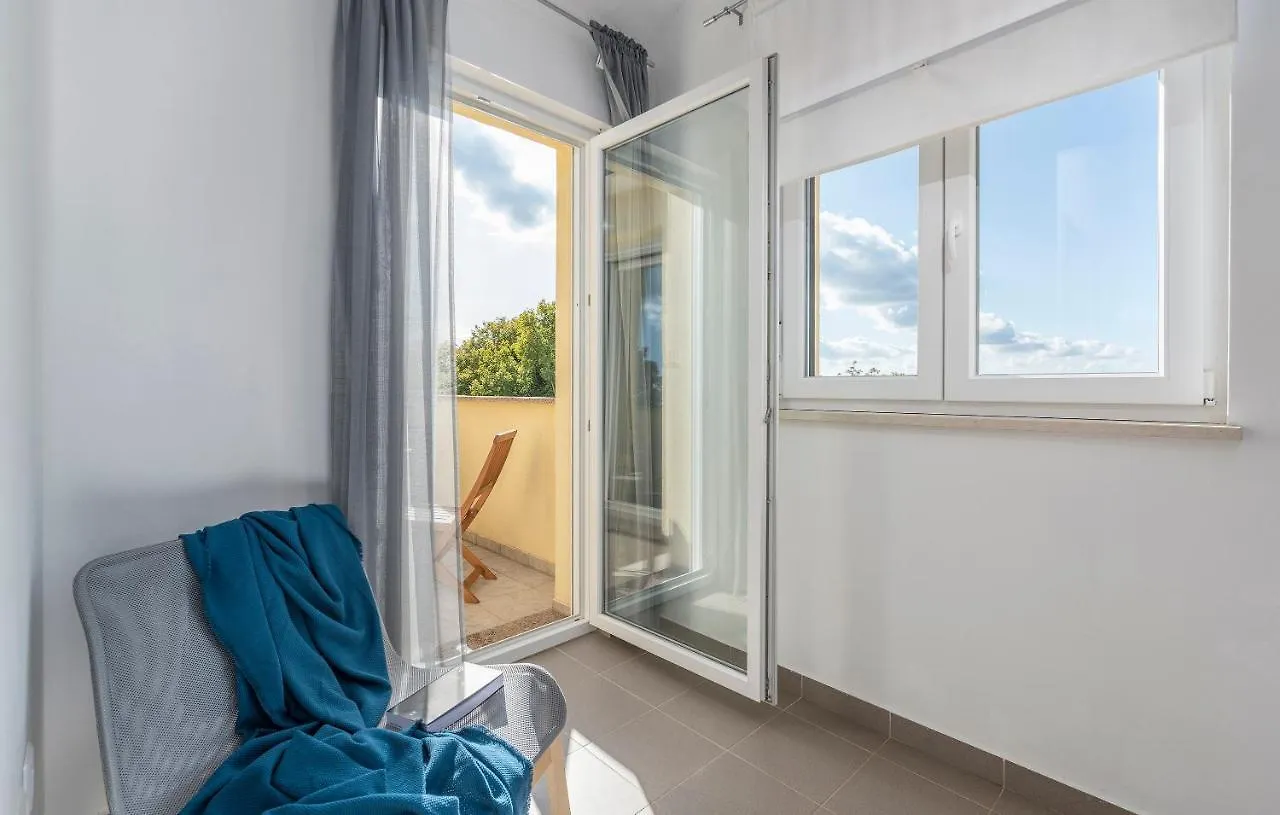 Villa Marilu Trget