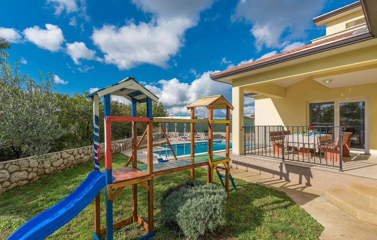 Villa Marilu Trget 0*,  Croatia