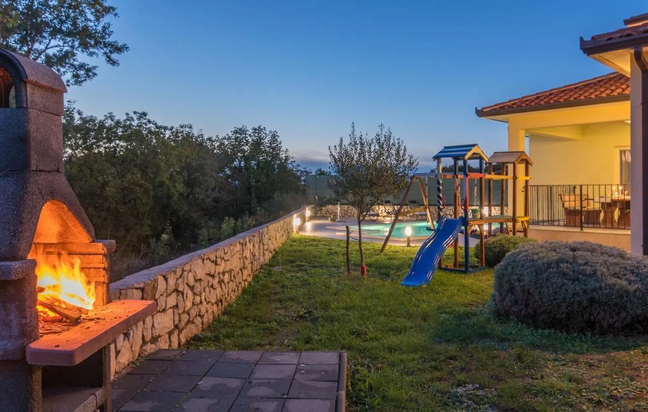Villa Marilu Trget 0*,  Croatia